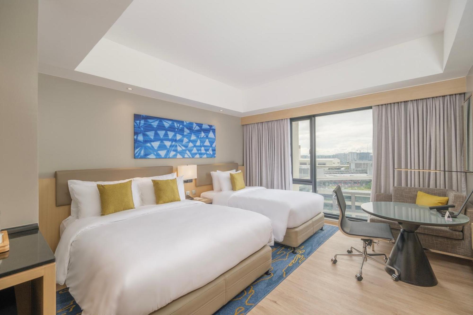 Seda Manila Bay Hotel Paranaque City ภายนอก รูปภาพ